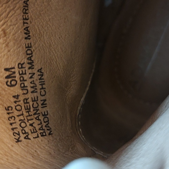 Gray Leather Adam Tucker Slip on Ankle Boots sz 6 - Picture 5 of 6